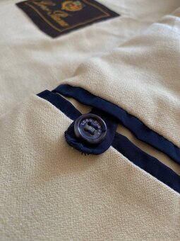 Vesta Loro Piana Italy - 6