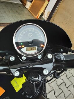 Harley Davidson XG 750 - 6