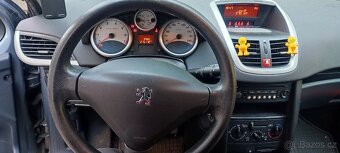 Peugeot 207 - 6