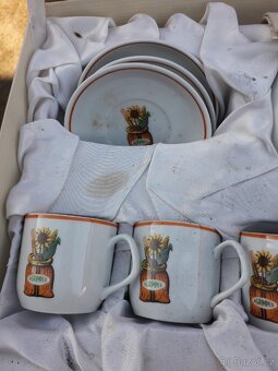 Stary porcelan v puvodnim baleni - 6