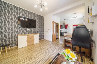 Prodej bytu 2+kk, 44 m2 - Karlovy Vary - Dvory, ev.č. 00750 - 6
