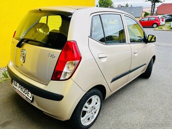 HYUNDAI i 10 1.1 i BENZÍN 5 DVEŘÍ NAJETO JEN 45 TIS KM - 6