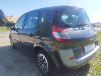 Renault Megane Scenic 1.5 DCi - 6