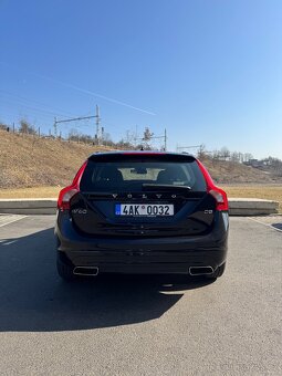 Volvo V60 D5, 158Kw - 6