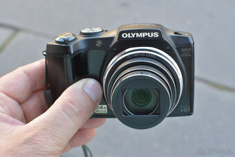 OLYMPUS SZ-31MR.....DIGITÁLNÍ KOMPAKT. - 6