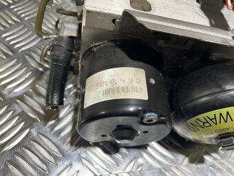 //ABS - SBC Mercedes W211// - 6