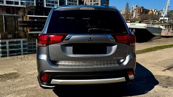 Mitsubishi Outlander 2,2 DI-D, 4x4 - 6