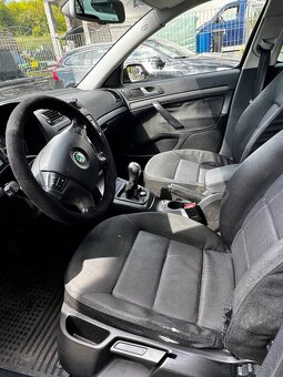 Škoda Octavia 2 1.9 77kw rok 2006 - 6