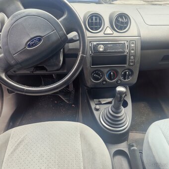 Prodám Ford Fiesta 2002 - 6