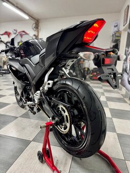 Yamaha YZF-R125 2019 ABS 12000KM TOP STAV ZÁRUKA - 6