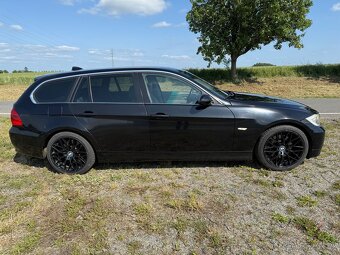 BMW E91 330xd - 6