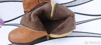 SKVĚLÉ NADKOTNÍKOVÉ KOZAČKY-FOOTFLEX-vel. 40 - 6