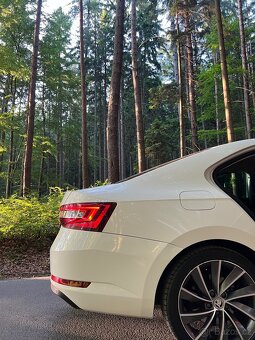 Škoda Superb - 6