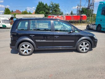 Volkswagen Touran Cross 1.9 TDI - 6