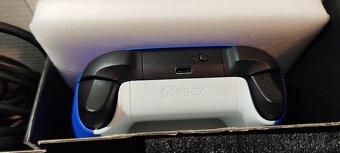 Xbox Series X+modrobily ovladač+film na blueray+2 hry - 6