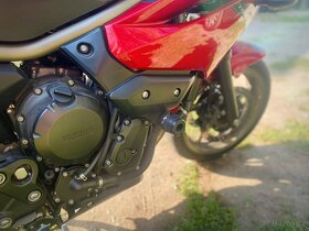 Yamaha XJ6 Diversion - 6