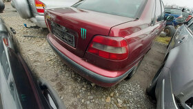 Volvo S40 1,8i 85kW 1997 KRASNE, DILY z vozu - 6
