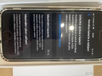 Prodám IPhone SE 64GB černý - 6