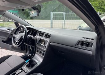 Volkswagen Golf 1.2 TSi benzín manuál 77 kw - 6