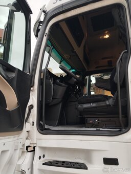 Mercedes Benz Actros - 6