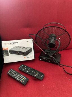 LG 26LH201C + set top box a pokojova antena - 6
