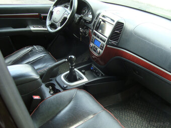 Hyundai Santa Fe 4x4 V6 2.7, benzín - LPG - 6