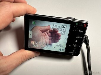 Panasonic Lumix DMC-FX500 Černý - 6