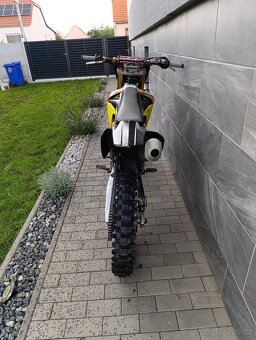 Suzuki RMZ 250 - 6
