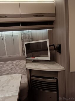 Karavan Hobby 470 r.v 2018 - 6