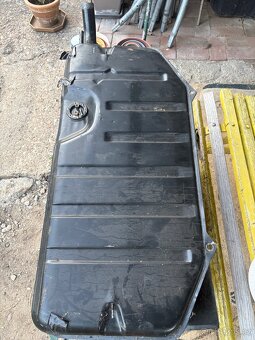 Lada niva 1600 1.6 vaz 2121 - 6