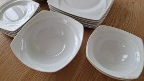 Set talířů porcelán 21 kusů - 6