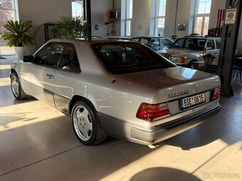 Mercedes W124 300-24 CE - 6
