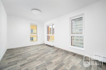Pronájem, Byty 2+kk+2 balkony + parkovací místo, 65 m2 - Li - 6