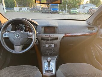 Opel Astra Twinport 1,6i 77kW, automat, nová STK - 6