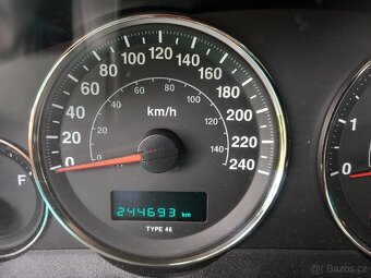 Jeep grand cherokee - 6