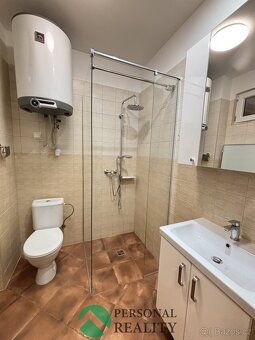 Pronájem bytu 1+kk 29 m2, Chlumec nad Cidlinou, ev.č. 02466 - 6