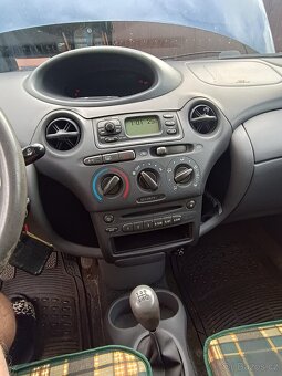 Prodám Toyota yaris - 6