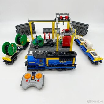 Nová stavebnice City 60052 nákladní vlak - 6