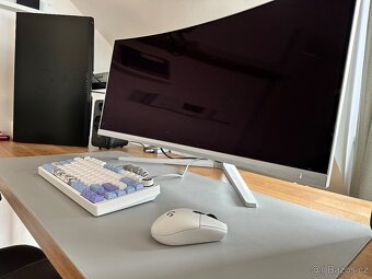 Prodám špičkový herní Oled monitor Philips 34M2C8600 - 6