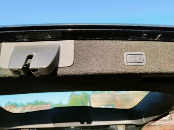 Volvo V70III D5 136kw -Náhradní díly - 6