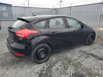 Ford Focus SE 2018 - 6