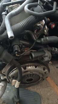 VW Touran - motor BMY 1,4TSI -103KW - 6
