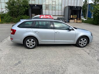 ŠKODA OCTAVIA STYLE 2.0TDI 110KW DSG - 6