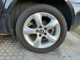 Škoda Roomster 1.6TDI 66KW CAYB KFK LF9R r.v.2012 - 6