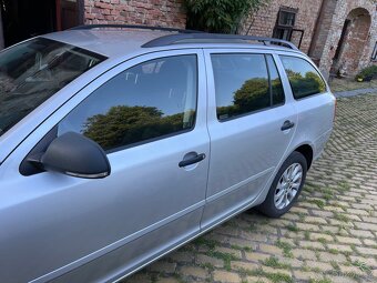Škoda Octavia II 1.6 tdi - 6