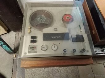 Gramofony a magnetofony a zesilovače a rádia retro - 6