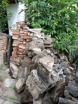 DARUJI ZBYTKY STAVEBNÍHO MATERIÁLU - 6
