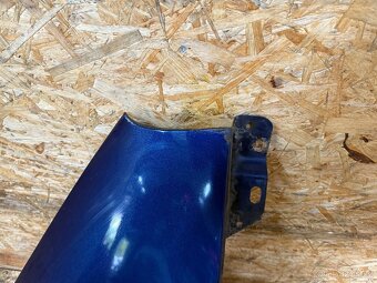 PRAVÝ PŘEDNÍ BLATNÍK SEAT ALHAMBRA 7M LD5Q - 6