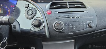 Honda Civic 2,2 iCTDI 103kW - 6