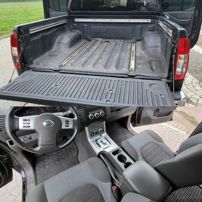NISSAN NAVARA 2,5 DCi DOUBLECAB AUTOMAT 4x4 2015 173tkm - 6